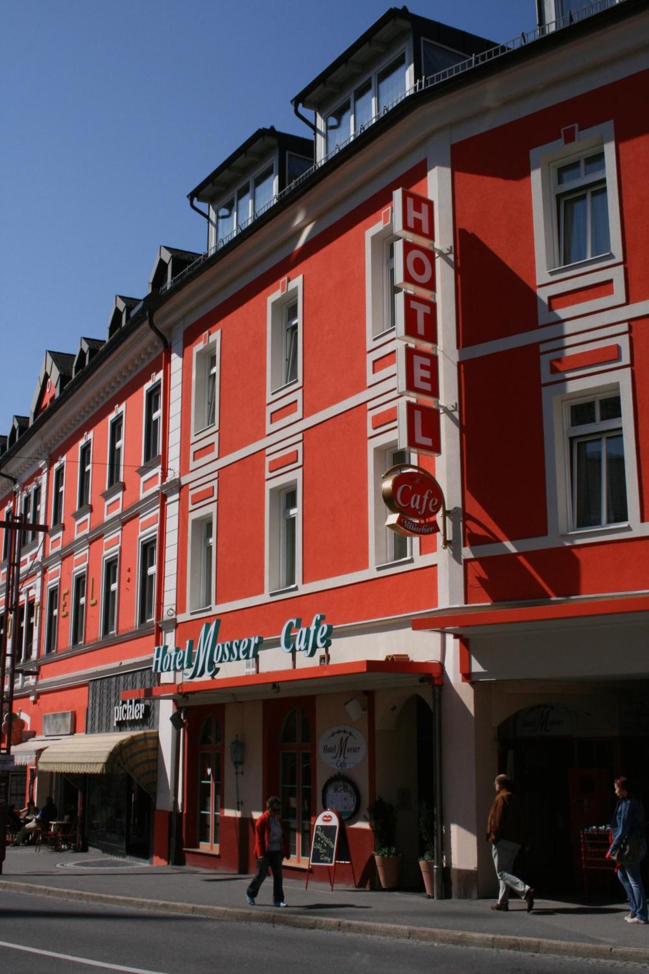 Altstadt Hotel Mosser วิลลาค ภายนอก รูปภาพ
