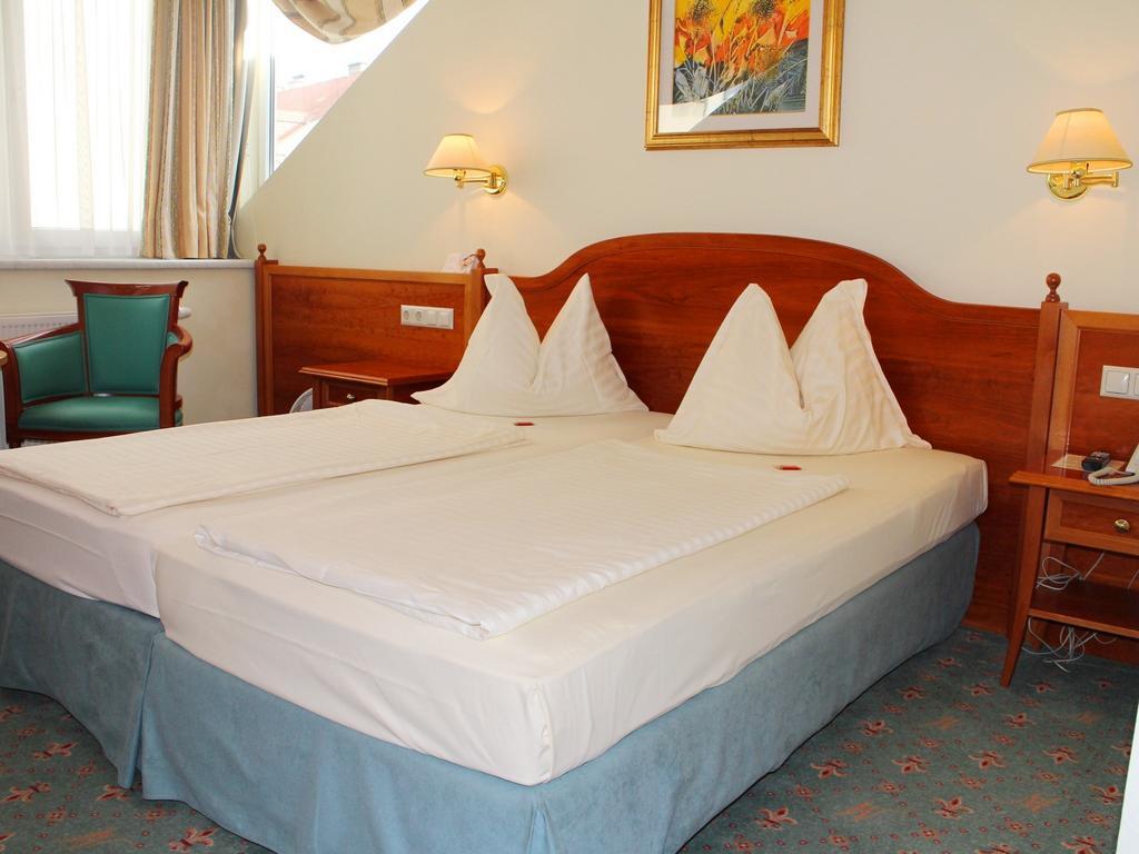 Altstadt Hotel Mosser วิลลาค ภายนอก รูปภาพ