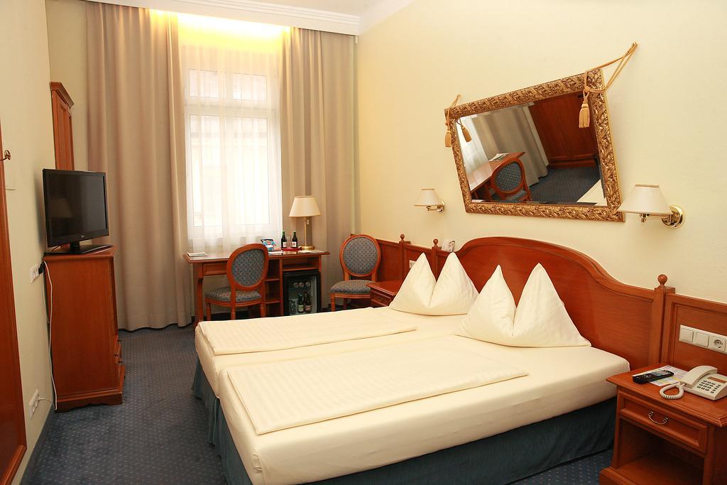 Altstadt Hotel Mosser วิลลาค ภายนอก รูปภาพ